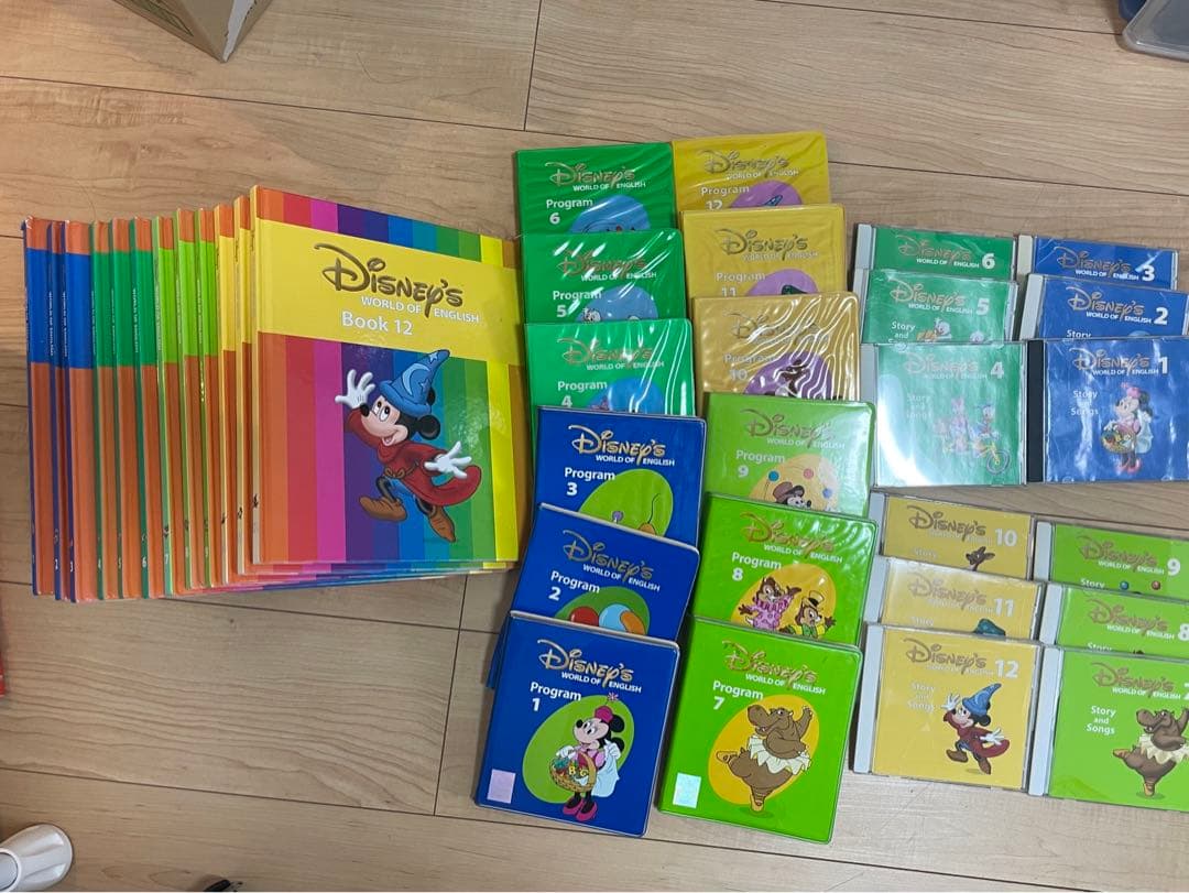 ディズニーワールドオブイングリッシュ ディズニー英語システム DVD、CD DVD ワールドオブイングリッシュ ディズニー ディズニー英語システム