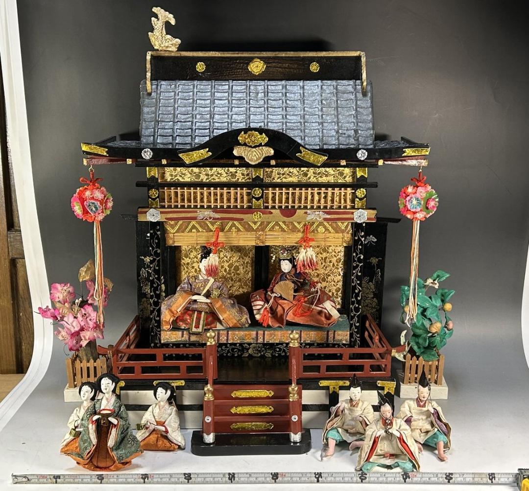 雛人形セット 雛御殿　雛手毬　ひな祭り　時代　ビンテージ　日本人形　御所人形 新収蔵品紹介＞昭和9年の檜皮葺き御殿飾り雛 | 日本玩具博物館