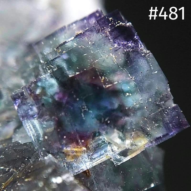 481 オコルス鉱山 フローライト クォーツ ブルーグリーン パープル 481 オコルス鉱山 フローライト クォーツ ブルーグリーン パープル 481