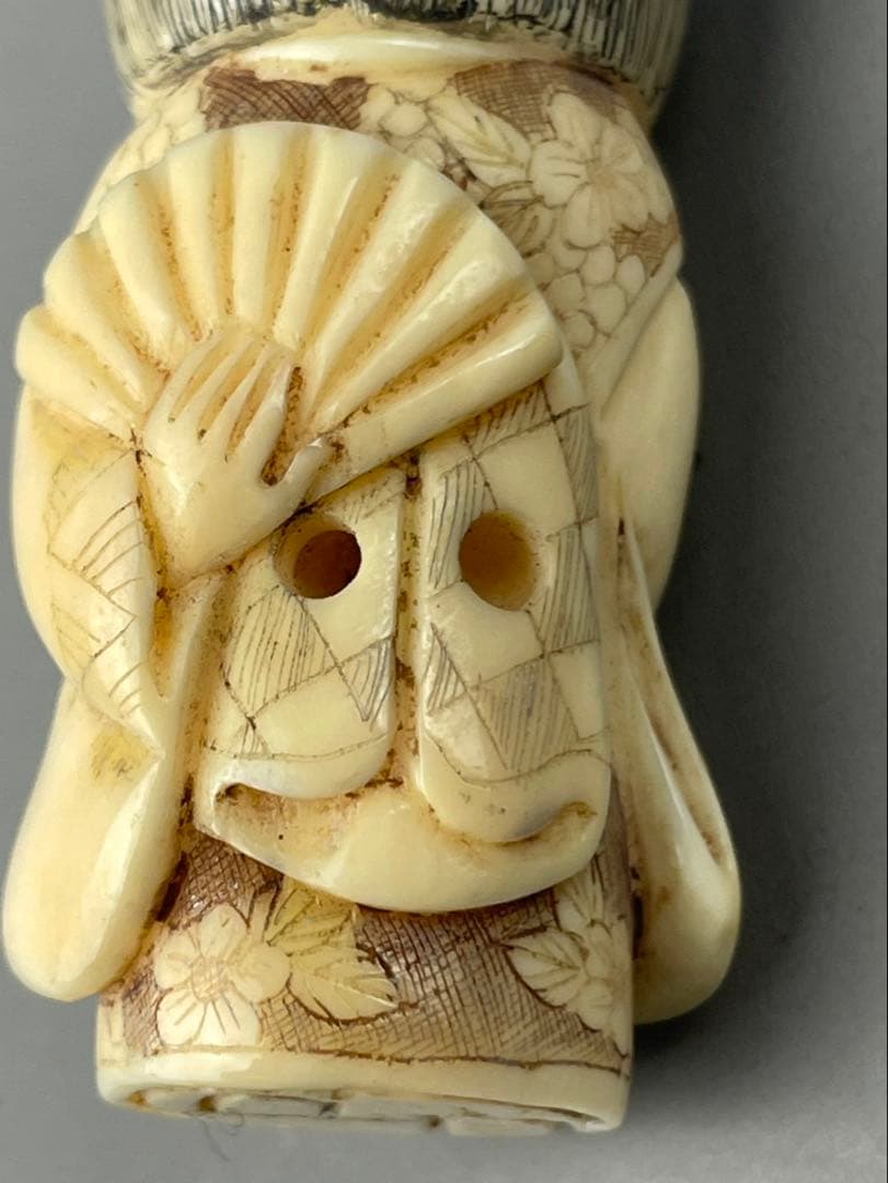 時代根付 マンモス牙製 作家物 中国美術 在銘あり 唐子 女の子 - メルカリ