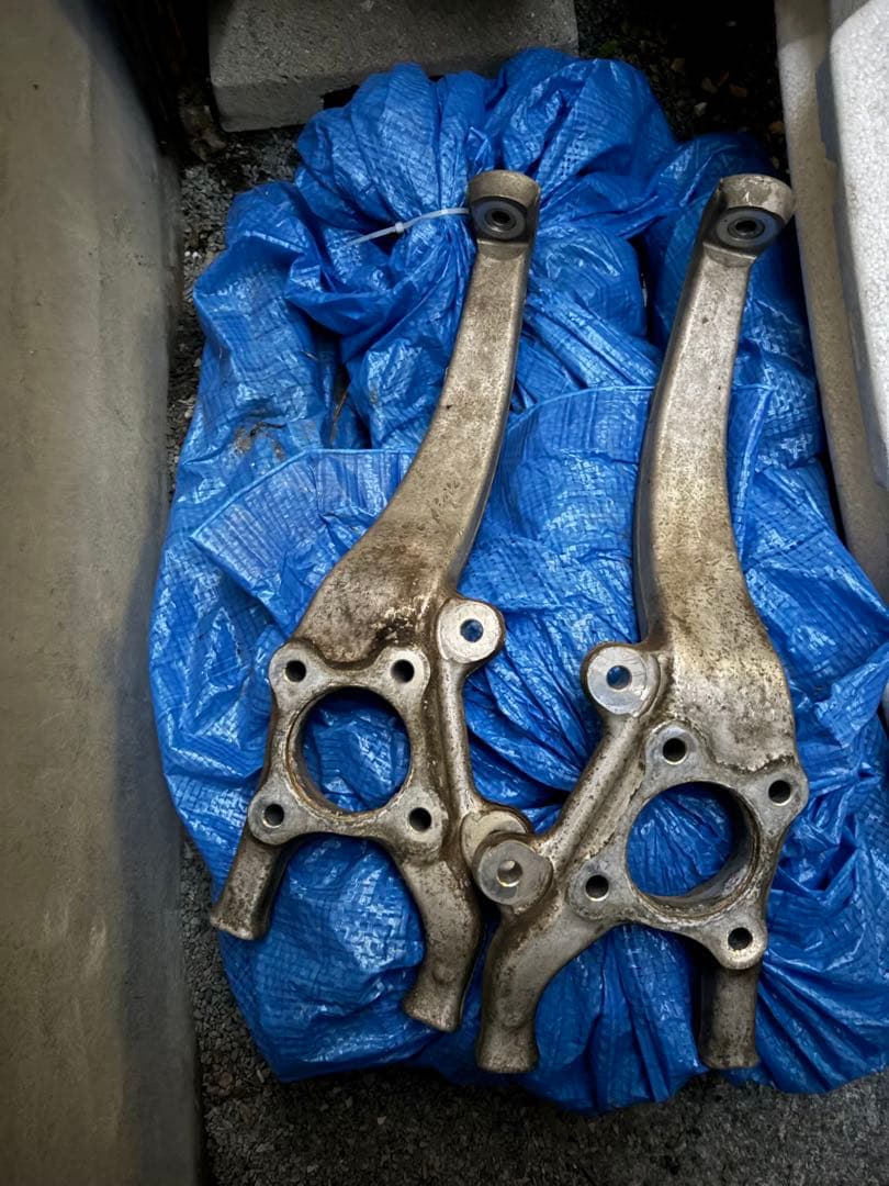 クラウン純正ナックル 2026年最新】クラウン 純正ナックルの人気アイテム - メルカリ