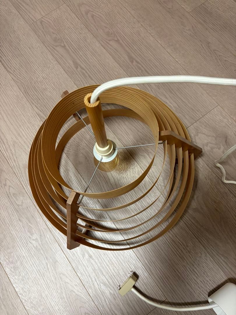 C*n様 JAKOBSSON LAMP ペンダントライト パイン Φ440mm - メルカリ