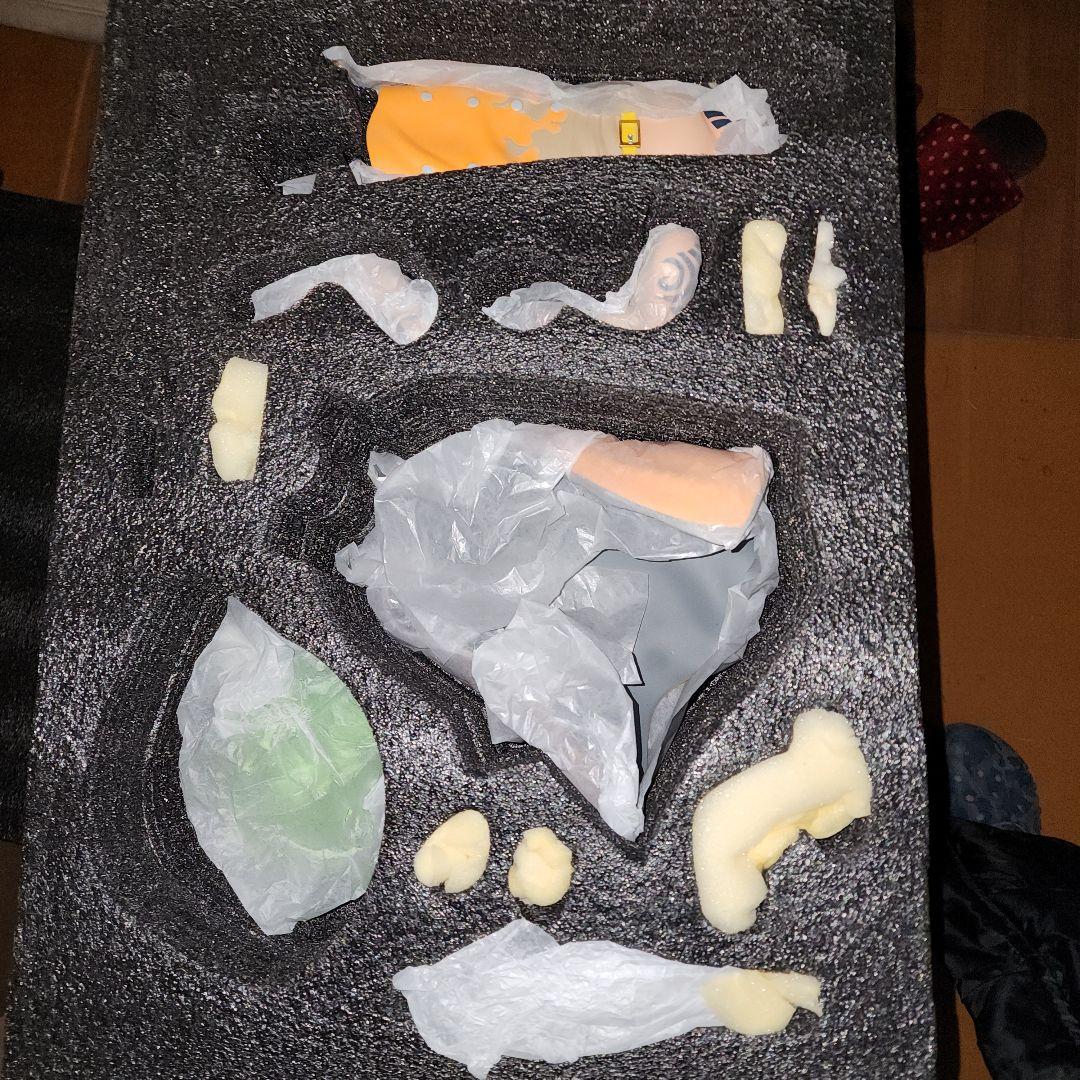 ワンピース ササキとフーズフー ガレージ セット - メルカリ