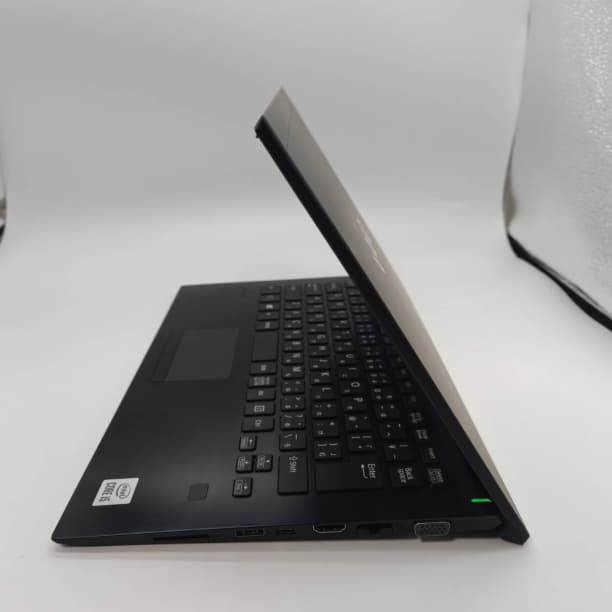 第10世代 i5 軽量 バッテリ◎ フルHD ソニー vaio SSD256GB - メルカリ