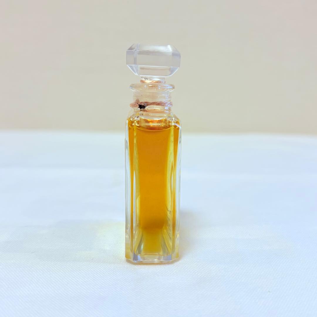 新品 シャネル アリュール パルファム ALLURE PARFUM 15ml