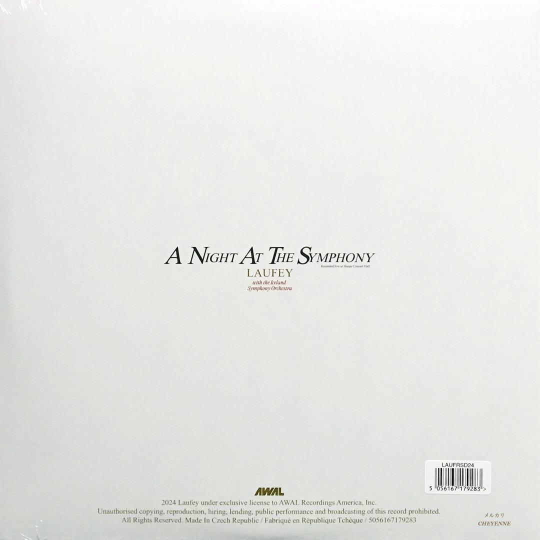 LAUFEY A NIGHT AT THE SYMPHONY アナログ盤 - メルカリ