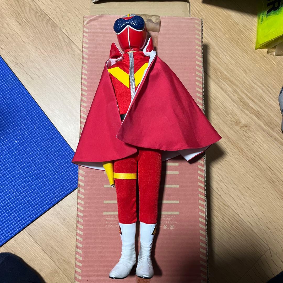特撮ヒーローフィギュア 赤 仮面ライダーZX、タイガーロイド、ディケイドに加え、コアファン必携の