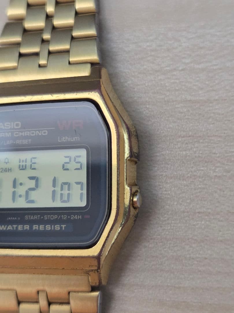 CASIO デジタル ウォッチ ゴールド 593 A159W JAPAN 腕時計 - メルカリ