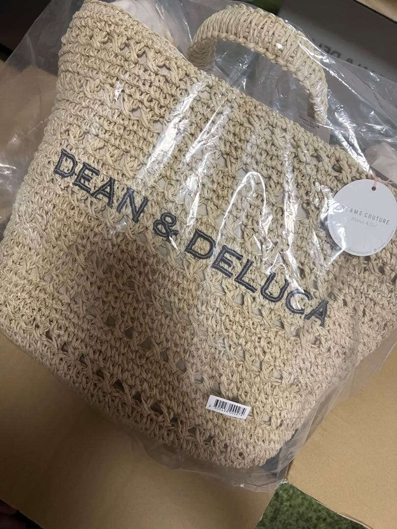 DEAN & DELUCA BEAMSコラボ クロッシェバスケットバッグMサイズ DEAN & DELUCA】BEAMS COUTUREとのコラボレーション 手仕事の温もりと