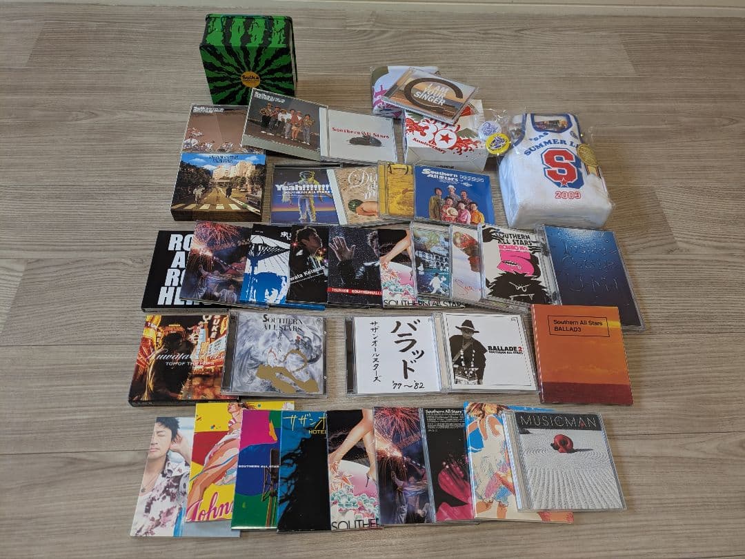 超豪華★サザン＆桑田佳祐 CD/グッズ大量まとめ売り！限定版・廃盤も多数！！ 超豪華☆サザン＆桑田佳祐 CD/グッズ大量まとめ売り！限定版・廃盤も