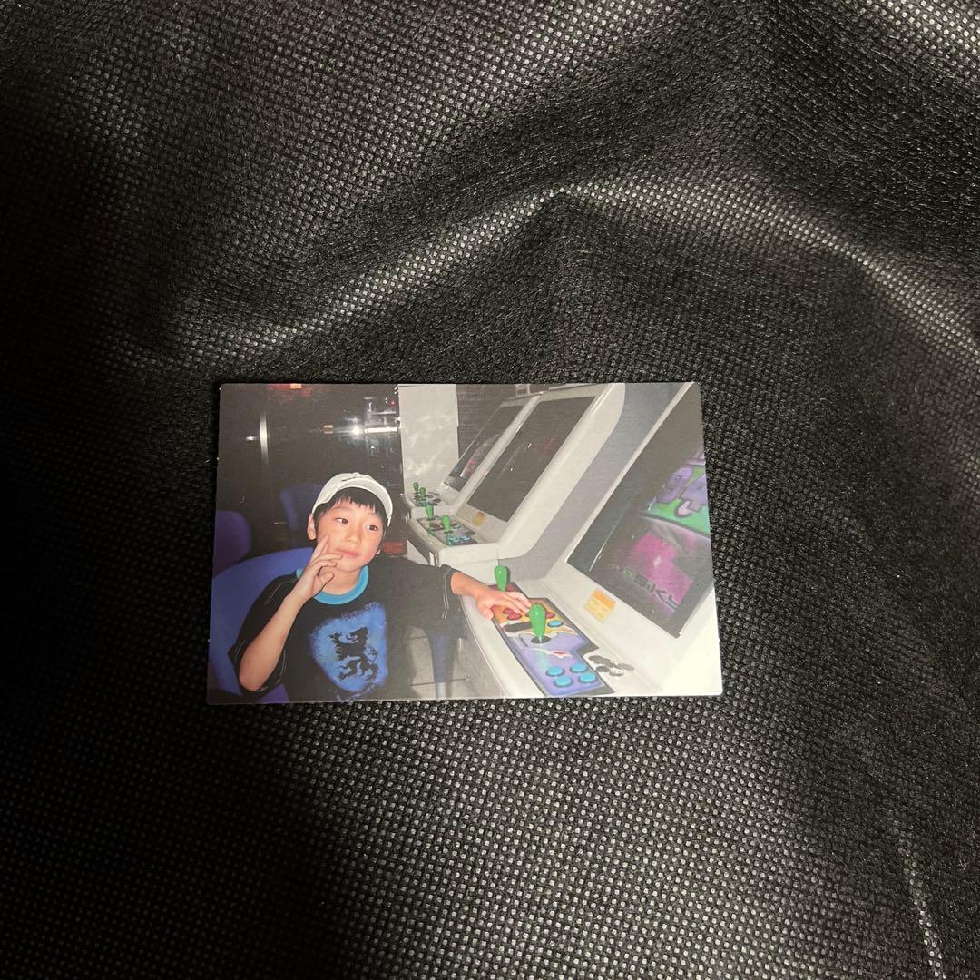 ATEEZ サン　幼少期トレカ Amazon.co.jp: ateez ユノ 幼少期 トレカ : おもちゃ