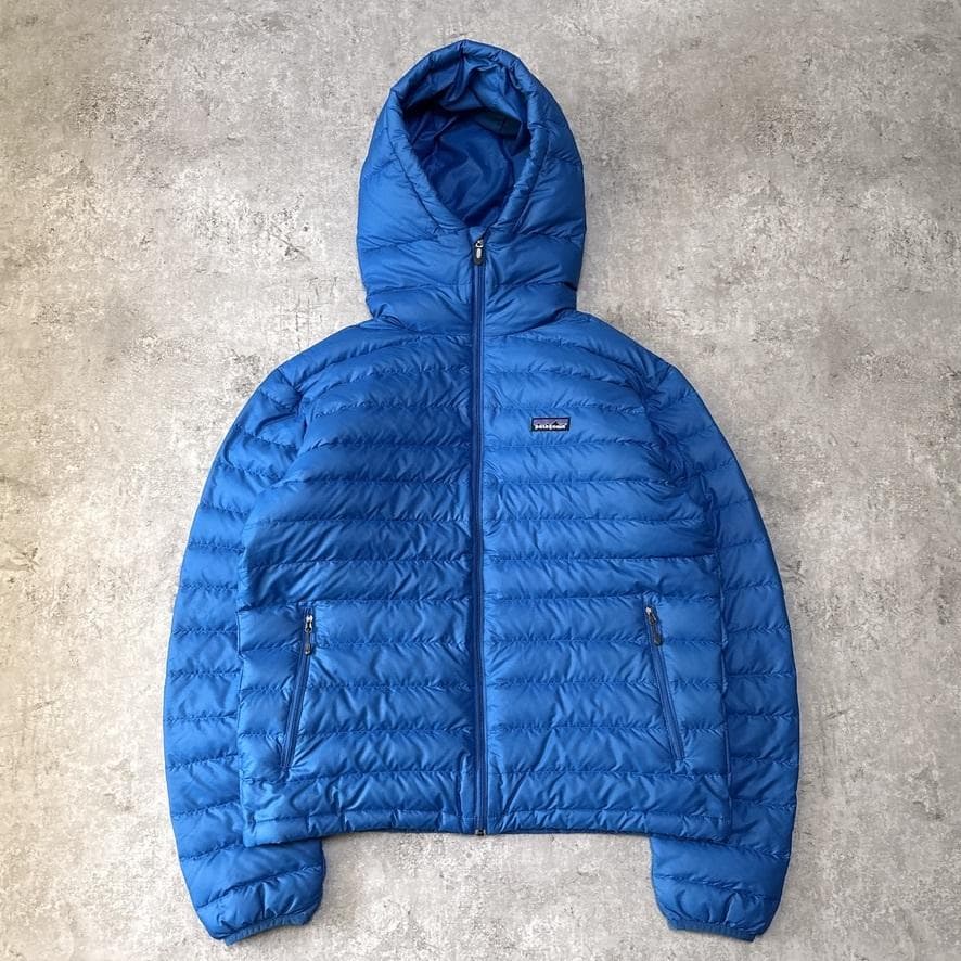 美品 パタゴニア ダウンセーターフーディ ダウンジャケット M ブルー