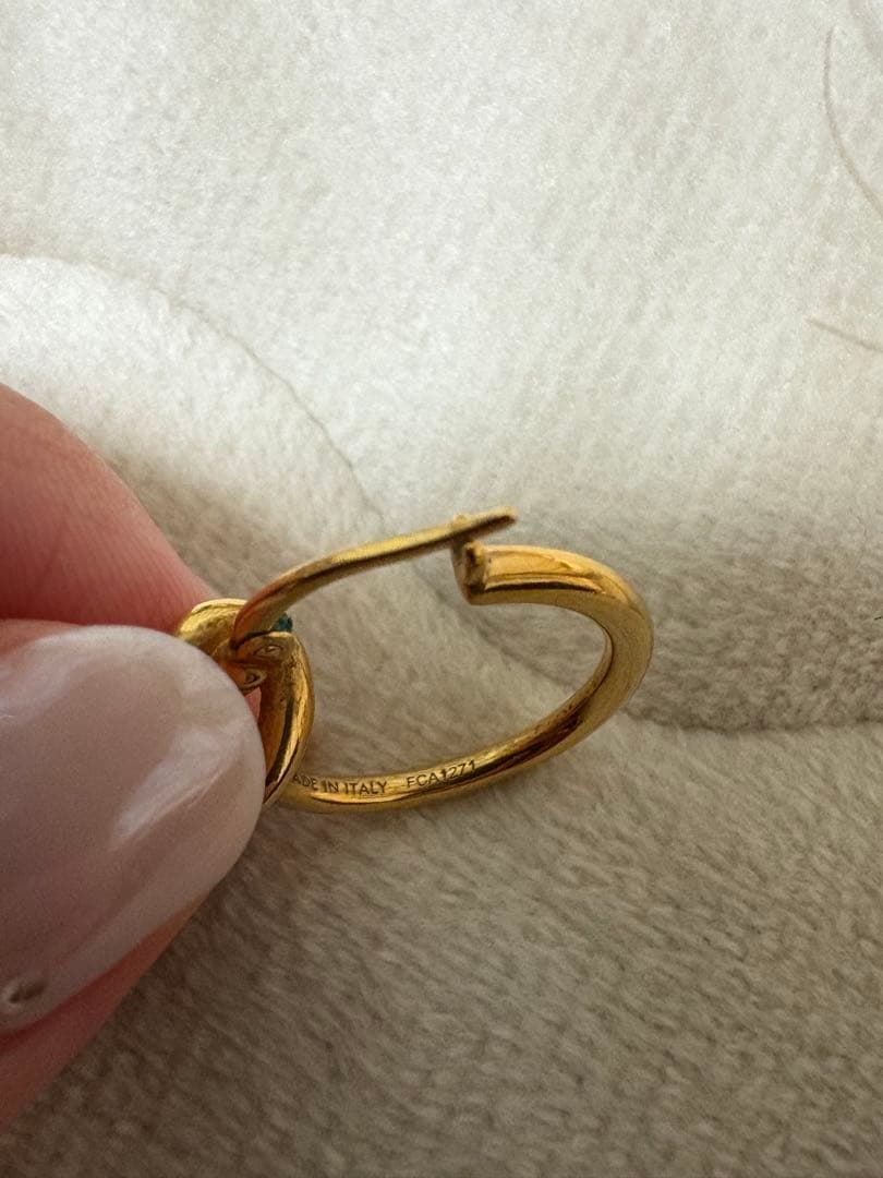 CELINE ゴールド フープピアス 専用ケース付き - アクセサリー