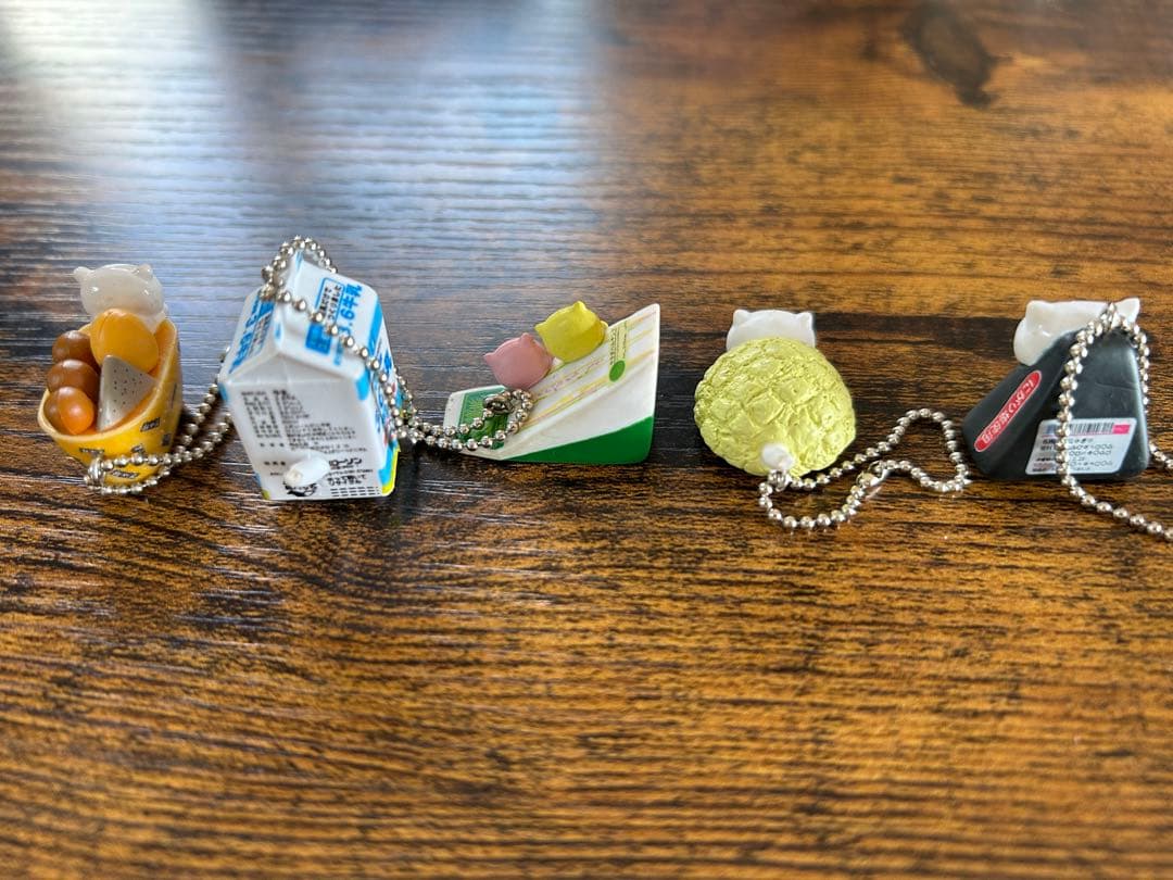 にゃんにゃんにゃんこ ローソンコラボ ストラップ5個セット 平成レトロ