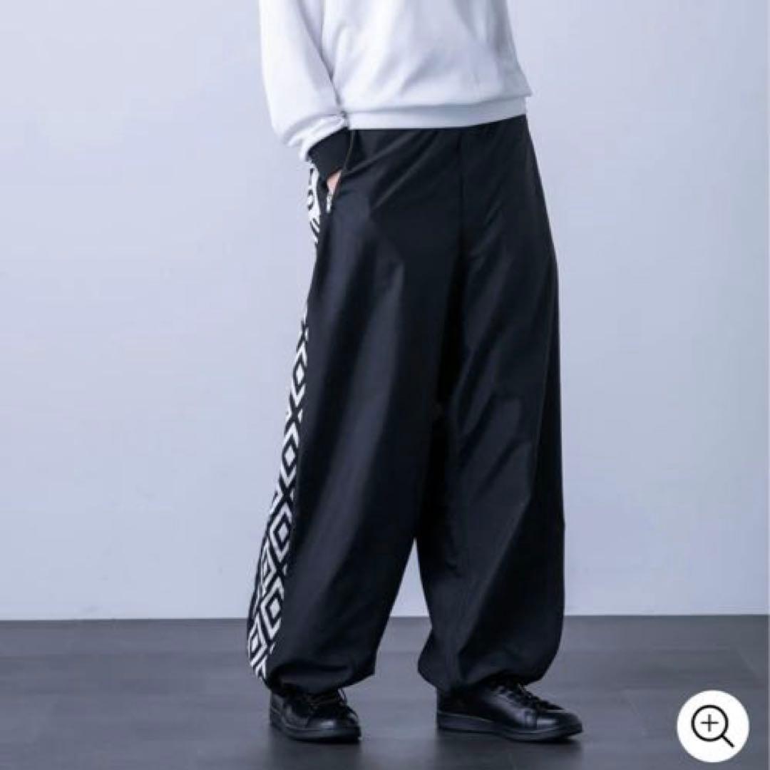 半額以下 UMBRO セットアップ 上下 HOTEL PALACE オテルパラス - メルカリ