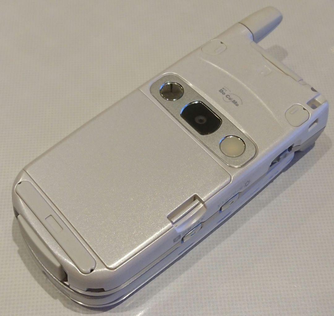 美品 ドコモ ディズニー N506i WHITE ホワイト ガラケー 携帯 - メルカリ