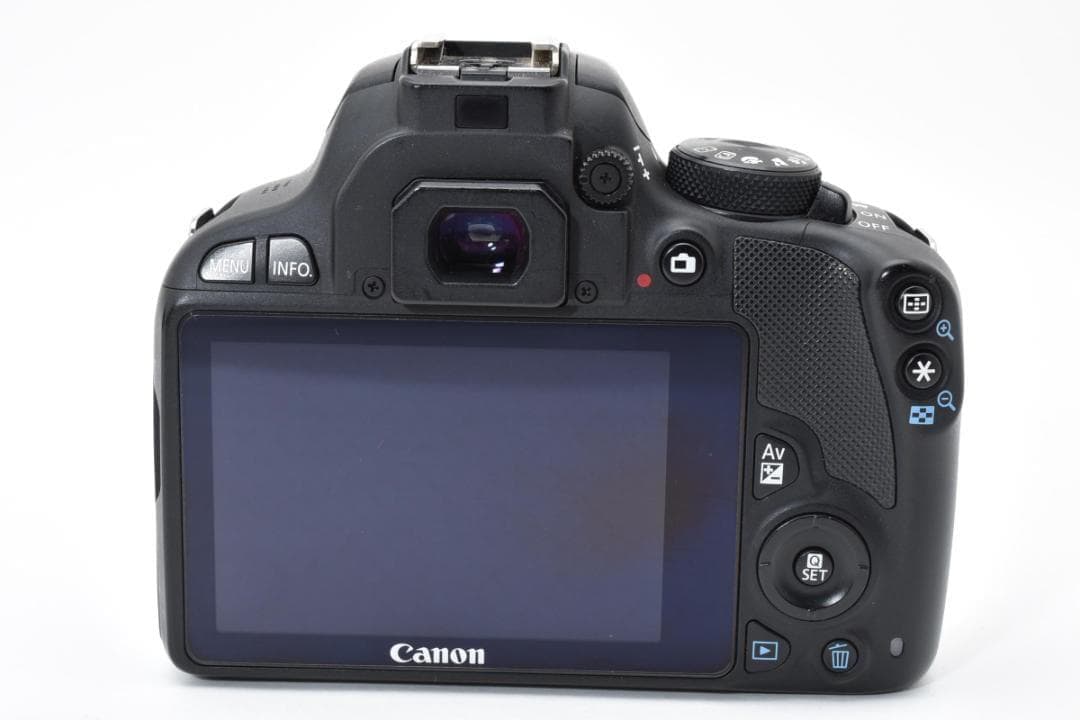 ■ 美品 ■ キヤノン　Canon EOS Kiss X7 《S数4752回》