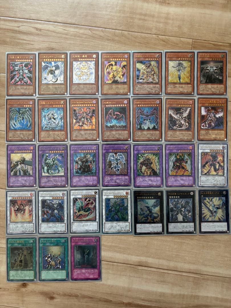 ✨*✨様 遊戯王OCG レリーフレア31枚セット 遊☆戯☆王デュエルモンスターズ』より、「三幻神レリーフセット」が