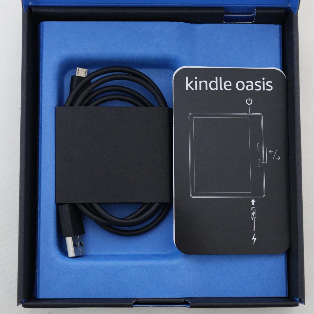 Kindle Oasis 第9世代 8GB 広告無 レザーカバー付 - 電子書籍リーダー