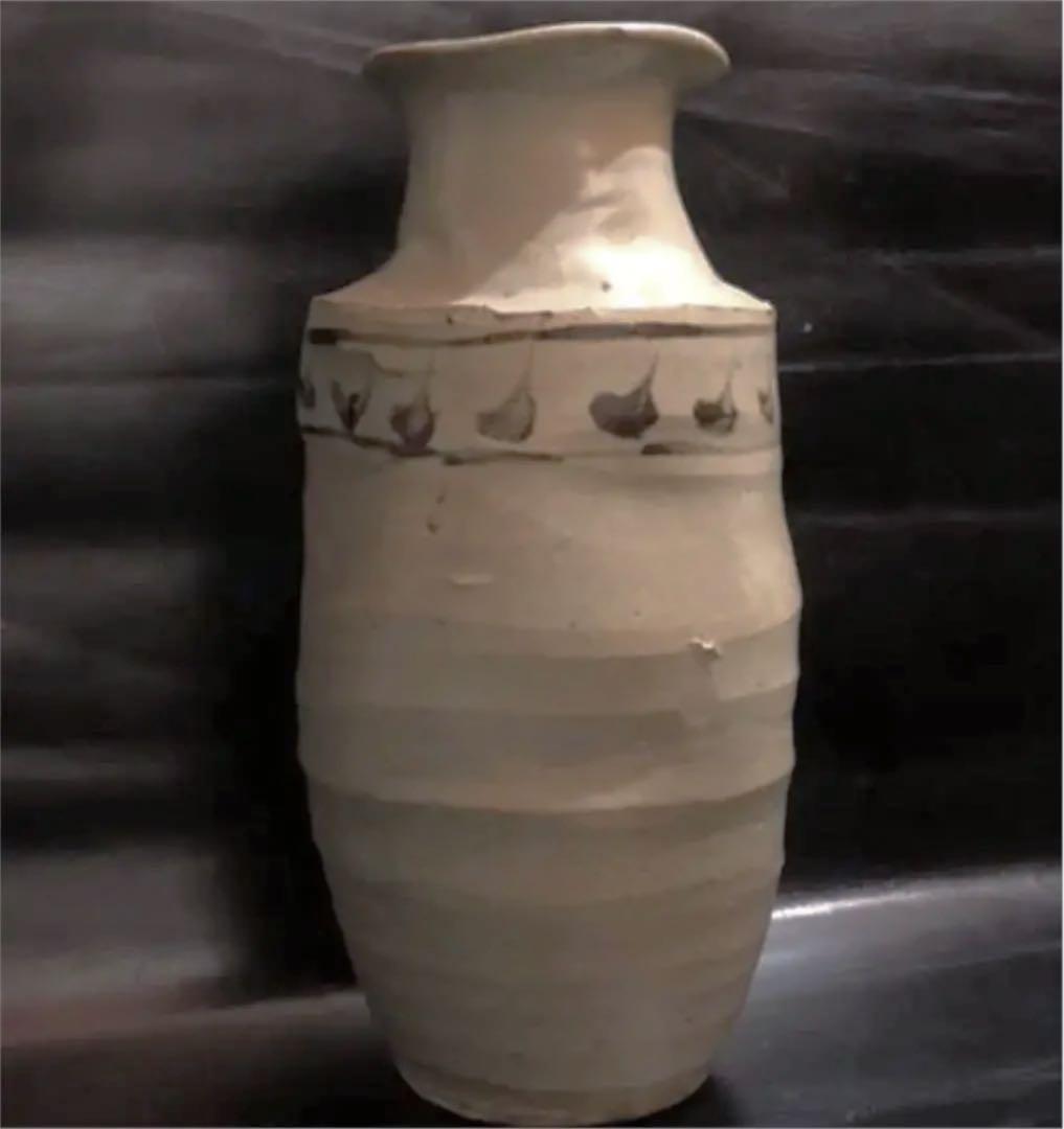 究極の美◼️蔵からかなり雰囲気のある良さそうな壺が出て来ました。花道具、古美術品 青花魚藻文酒会壺 | 景徳鎮窯 | 収蔵品詳細 | 作品を知る | 東京富士