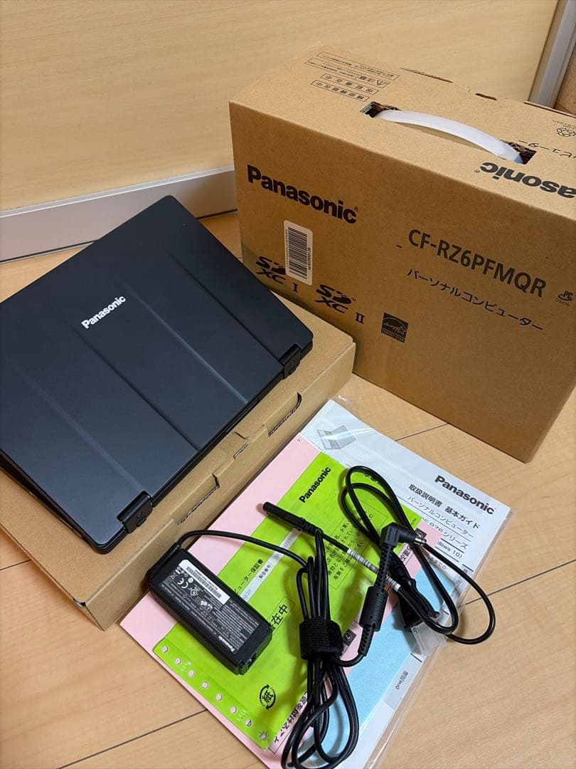 Panasonic レッツノート RZシリーズCF-RZ6PFMQR LTE対応 Panasonic レッツノート RZシリーズCF-RZ6PFMQR LTE対応