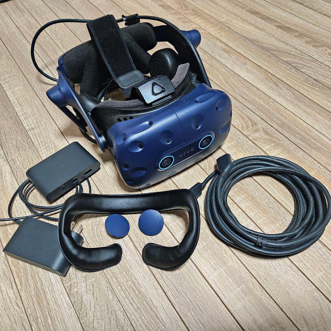 【アイトラ付】美品 HTC VIVE PRO EYE HMD単品 予備ケーブル付 Amazon.com: HTC Vive Pro Eye Virtual Reality System : Video Games
