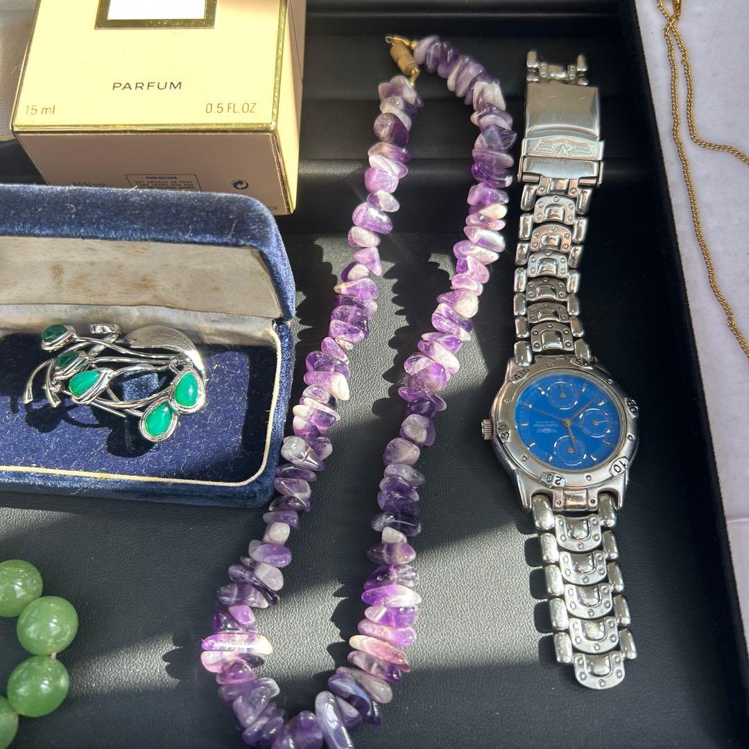 遺品整理・生前整理品】 ネックレス 時計CHANEL ピンネクタイ - メルカリ