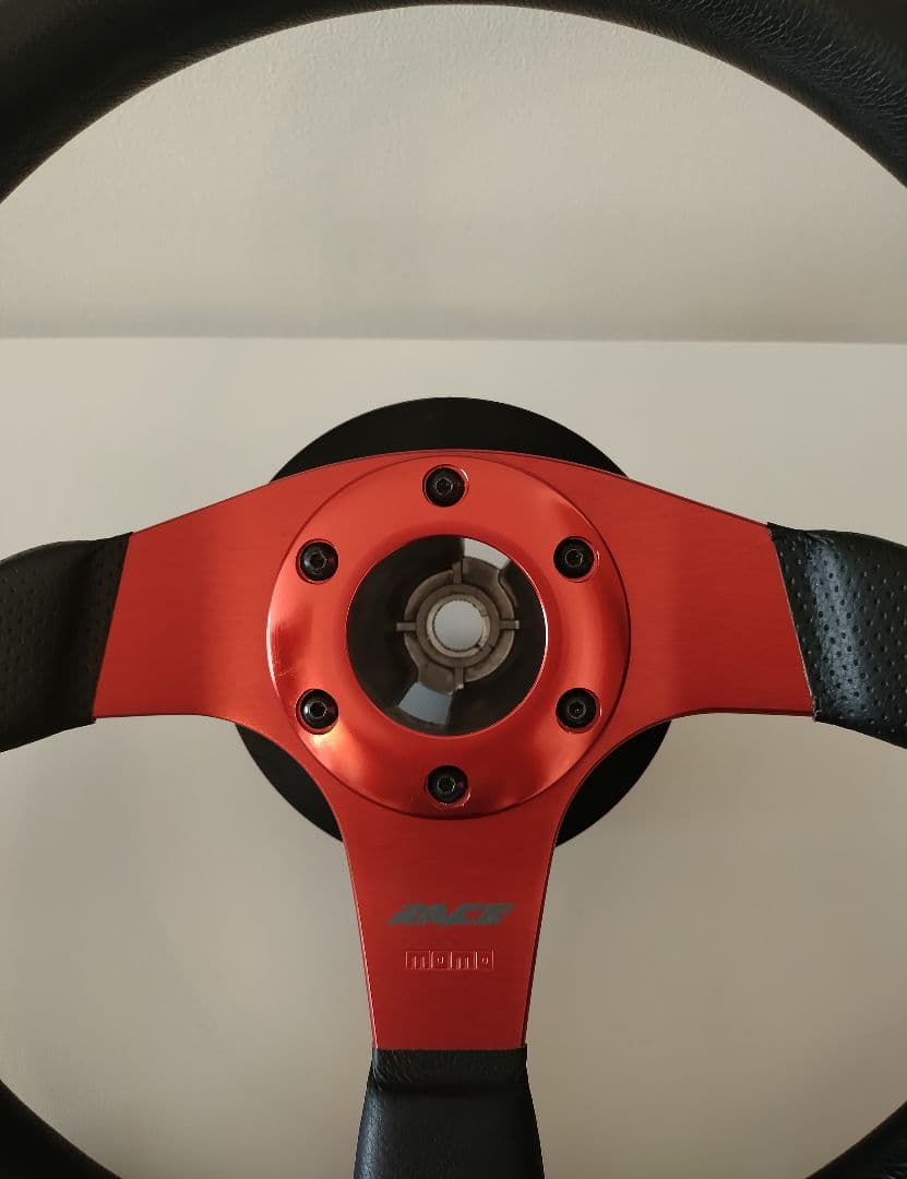 時限値下げ momo RACE ステアリング メタリックレッド TYP D35 - メルカリ