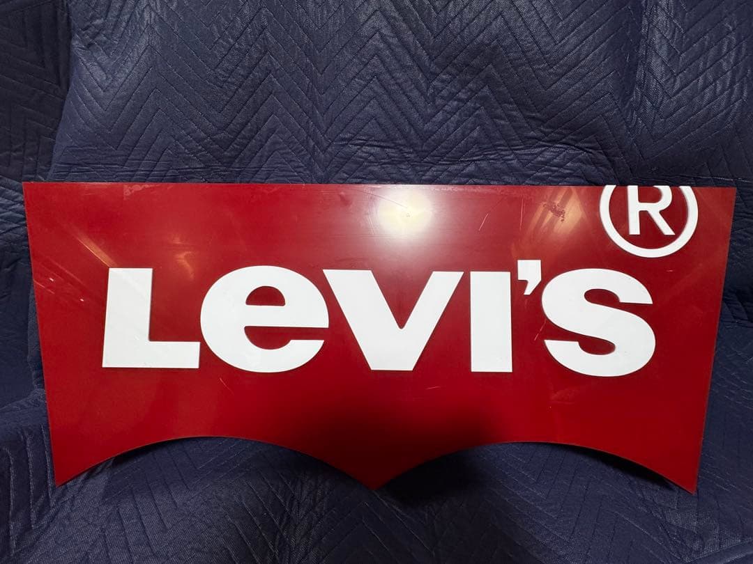 最終値下げ 非売品のLEVI’S 立体アクリル看板 レア物！ 最終値下げ 非売品のLEVI'S 立体アクリル看板 レア物！ 最終値下げ