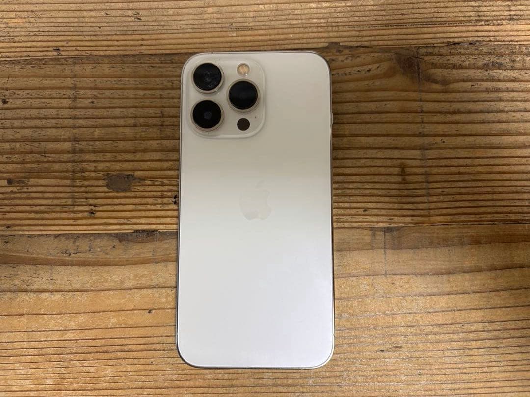 Apple iPhone 13 Pro シルバー 256GB 本体 - メルカリ