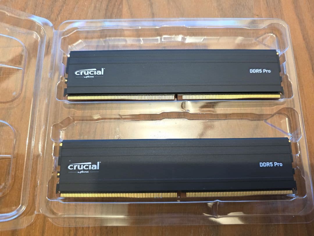 Crucial Pro DDR5-5600 64GB 32GB×2枚組 メモリ Micronのヒートシンク付きメモリ「Crucial Pro」にDDR5-5600 32GB×2枚