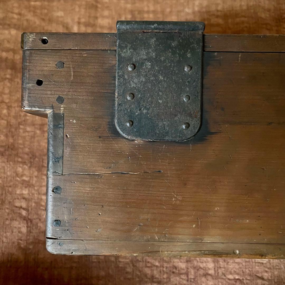 アウトレット 価格ホビー・楽器・アート - 古道具 幕末 文字入 銭箱 千両箱