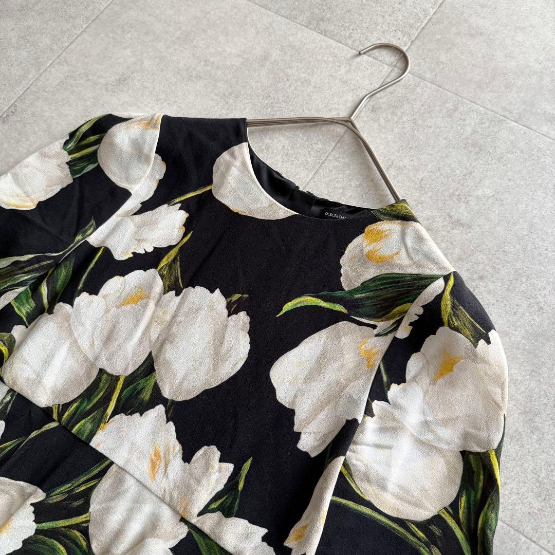 ドルチェ&ガッバーナ ワンピース 花柄 フワラー 黒 半袖 フレア - メルカリ