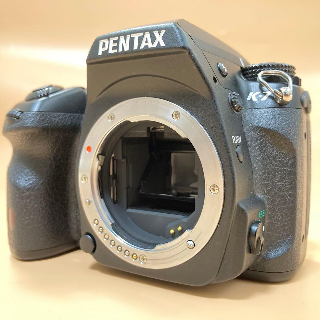 スマホ転送OKペンタックス K-x 一眼レフカメラ ホワイト SDカード付き