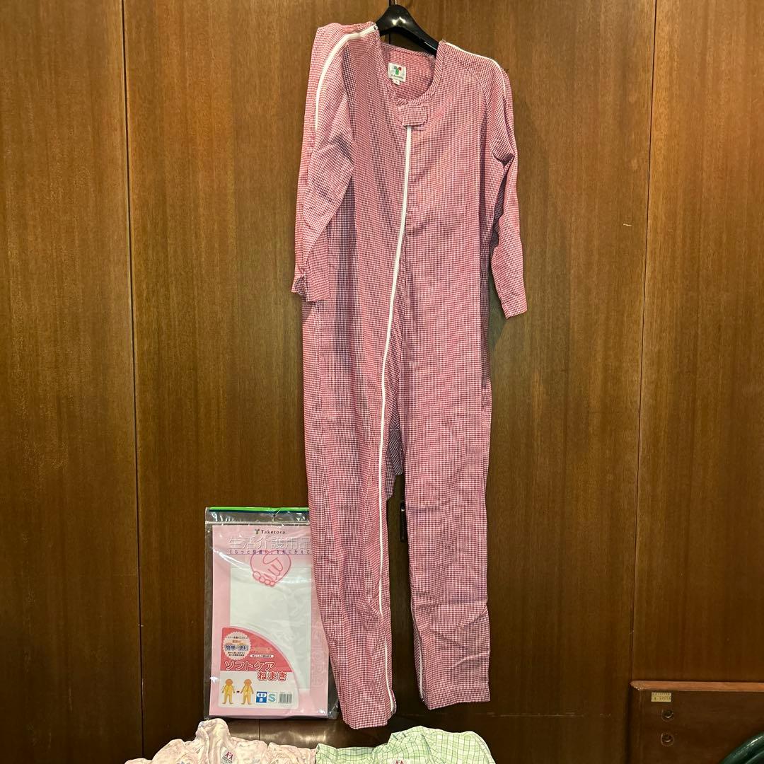 3枚セット単品購入可能ねまき 厚手赤S厚手ピンクSスリーシーズン緑格子S Amazon.co.jp: 竹虎 ソフトケアねまき両開きファスナー スリーシーズン