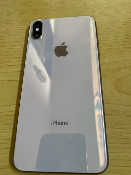 iPhone Xs Max Gold 256 GB SIMフリー Amazon.com: Apple iPhone XS Max, US Version, 256GB, Gold - GSM