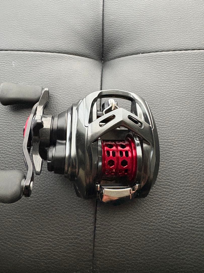 ほぼ新品！　ALPHAS AIR TW 8.6L