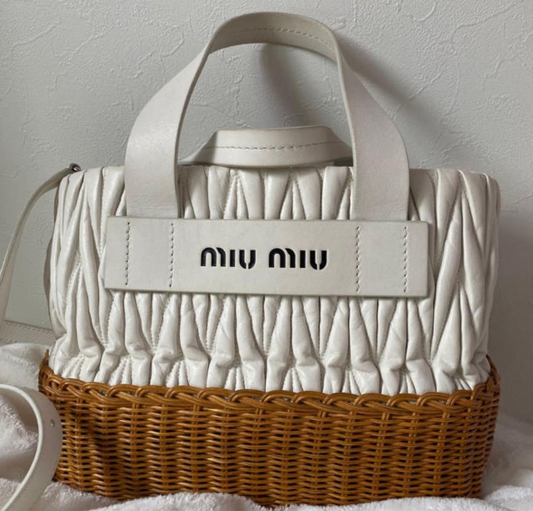 ミュウミュウ カゴバック ショルダーバック 楽天市場】ミュウミュウ かごバッグ ショルダーバッグ カゴバッグ