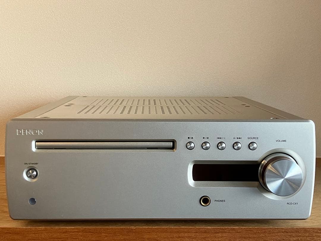 DENON RCD-CX1 シルバー コンパクトオーディオ RCD-CX1 - Built-in wi-fi, AirPlay support and an integrated iPod