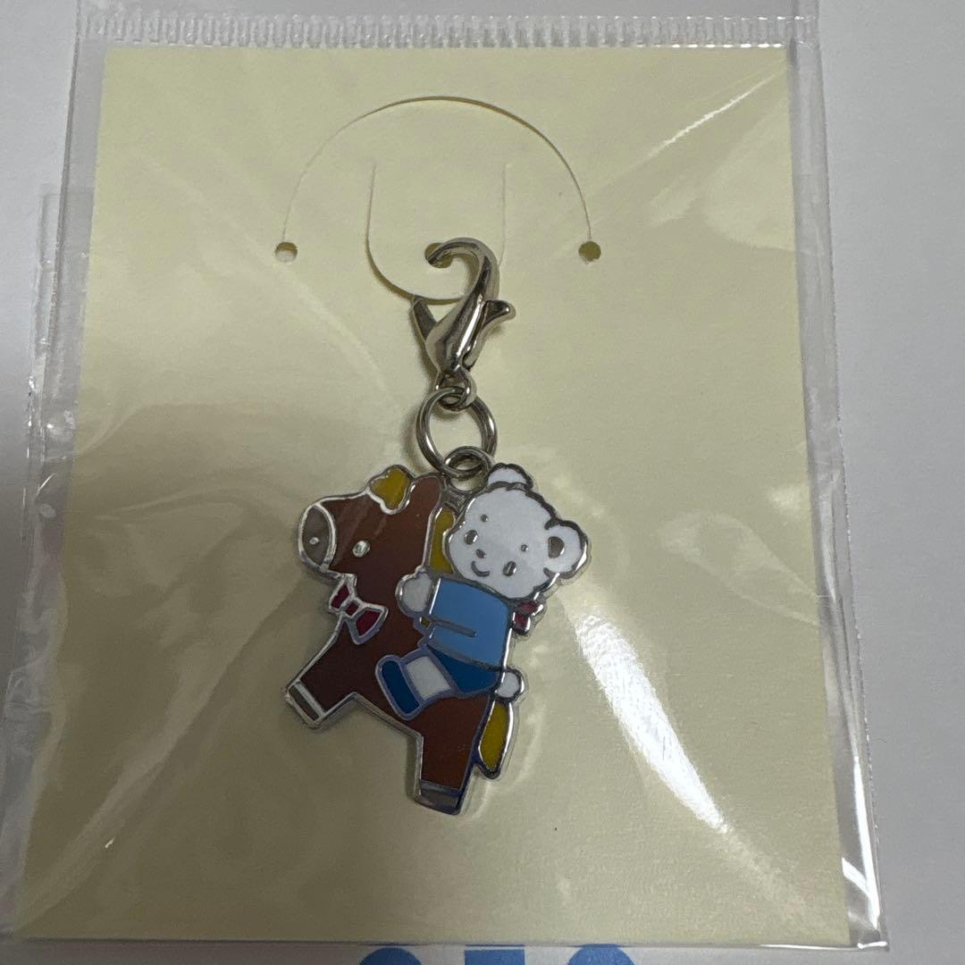 ファミリア 干支チャーム 2026 午 - メルカリ