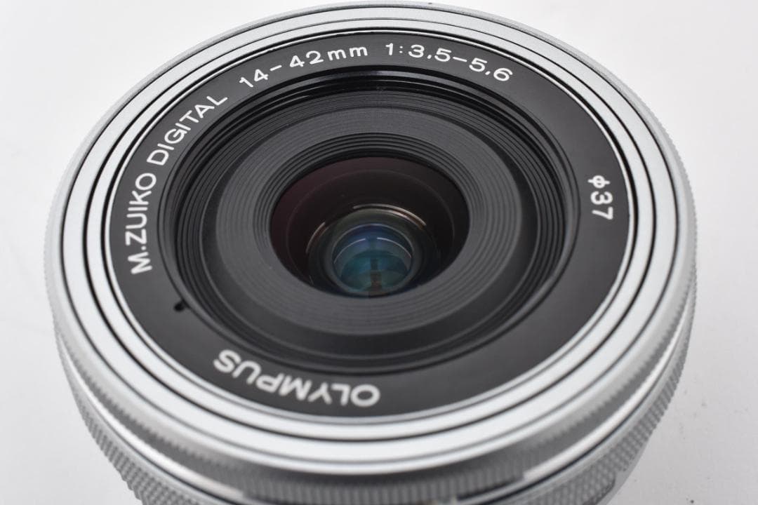 ★極上美品★ M.ZUIKO 14-42mm F3.5-5.6 EZ ED