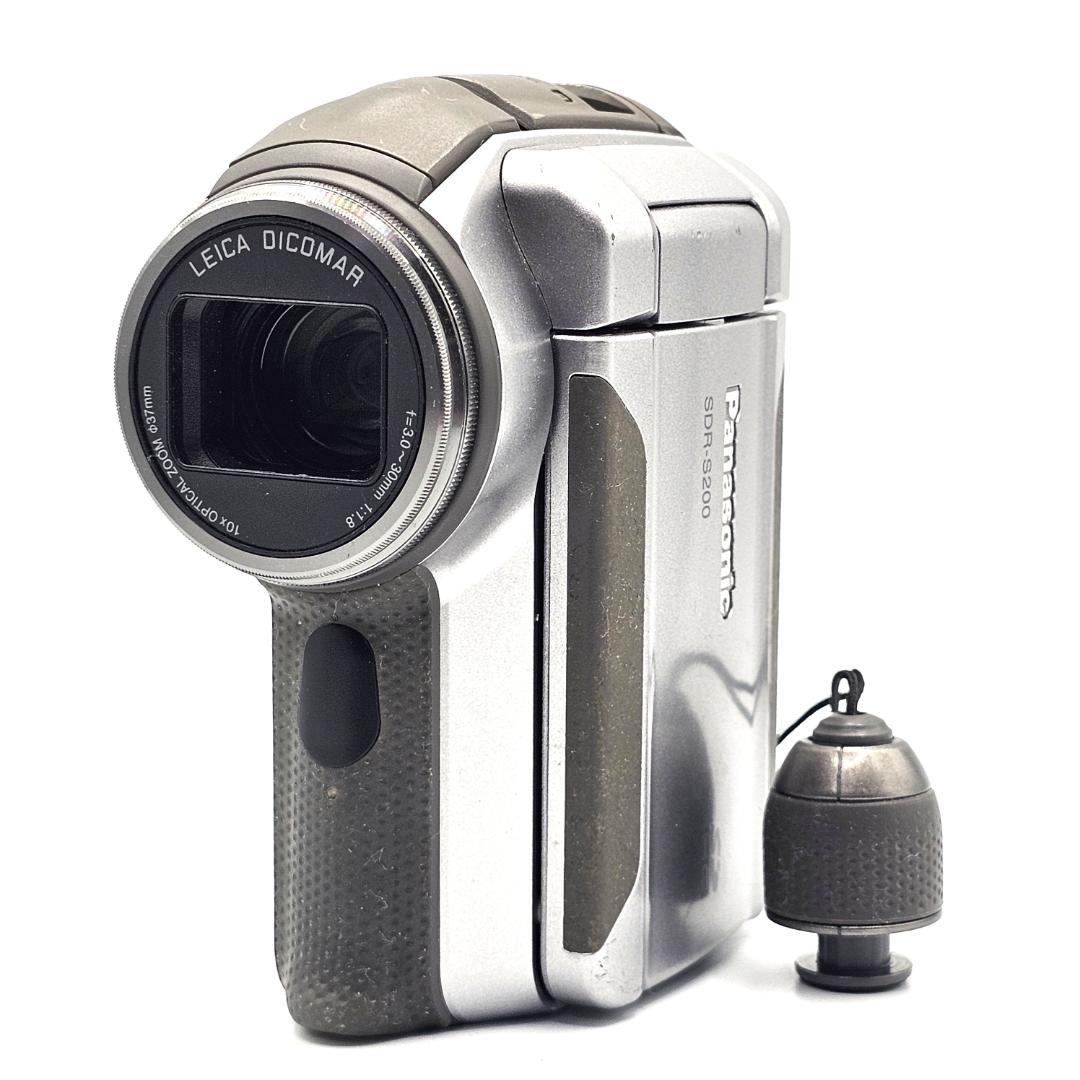 Panasonic SDR-S200 動作品 SDビデオカメラ バッテリー2個付 - メルカリ