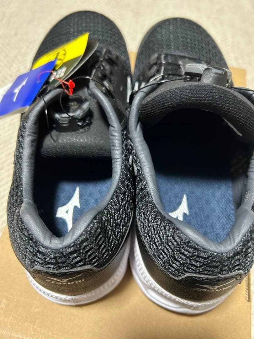 新品　未使用 ミズノオールマイティVH51L BOA ブラック　25.5cm