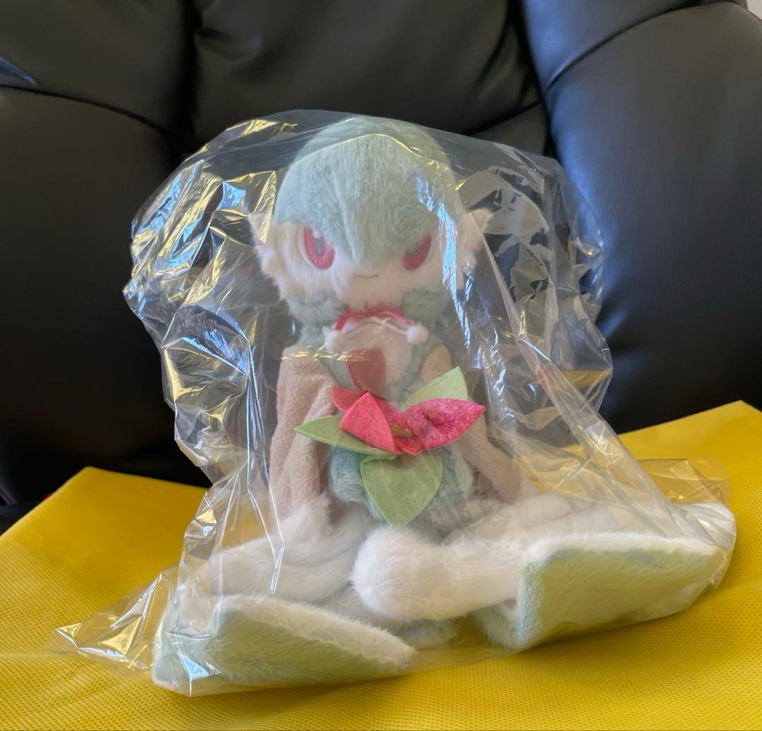 ポケモン　Holiday Blessing サーナイトぬいぐるみ　クリスマス ポケモン ぬいぐるみ サーナイト Holiday Blessings クリスマス - メルカリ