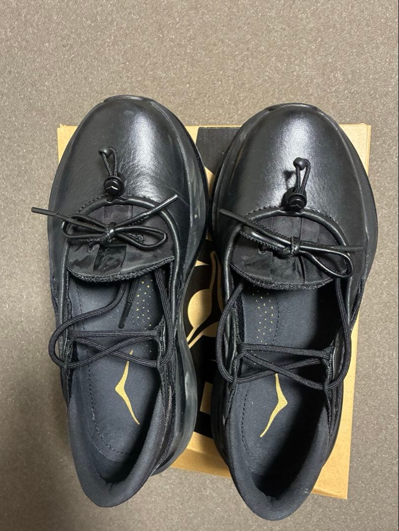 HOKA ボンディ　メリージェーン　23.0cm