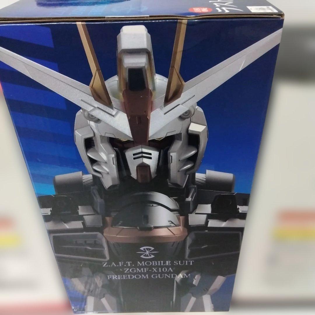 フリーダムガンダムラストワン賞1BOX スレッタ•マーキュリー
