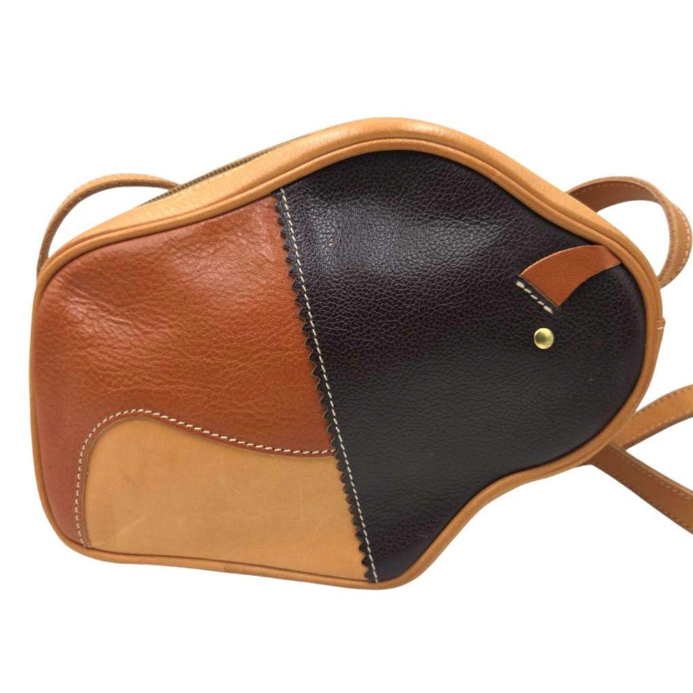 現行モデル○IL BISONTE 水牛モチーフ ショルダーバッグ レザー - メルカリ