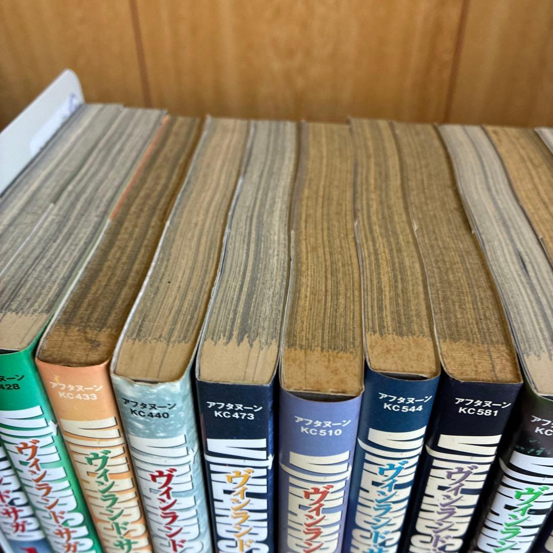 ヴィンランド・サガ全巻セット 1巻〜29巻（初版多数） 27巻、28巻