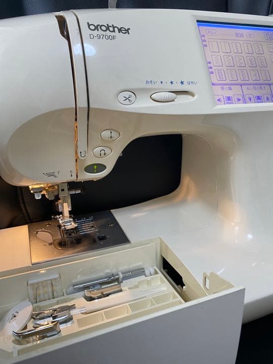 刺繍ミシン ブラザーミシン D-9700F - メルカリ