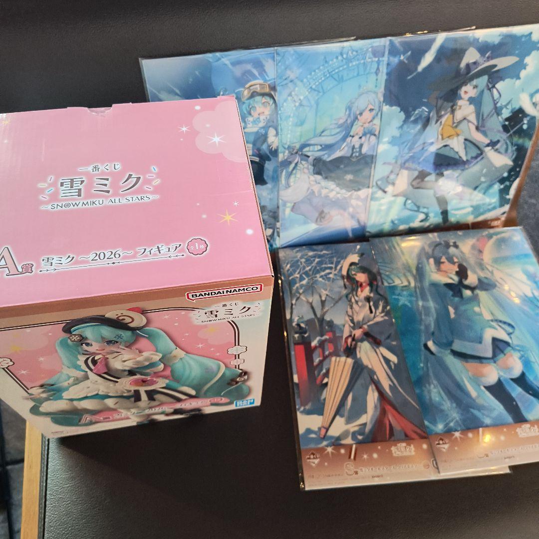 一番くじ 初音ミク 雪ミク 2026 フィギュア クリアポスター5点 - メルカリ